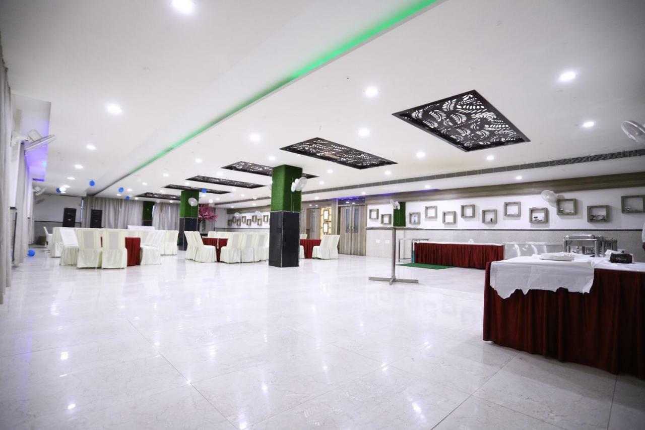 Diwan Hotel And Restaurant Surkhi Exterior foto